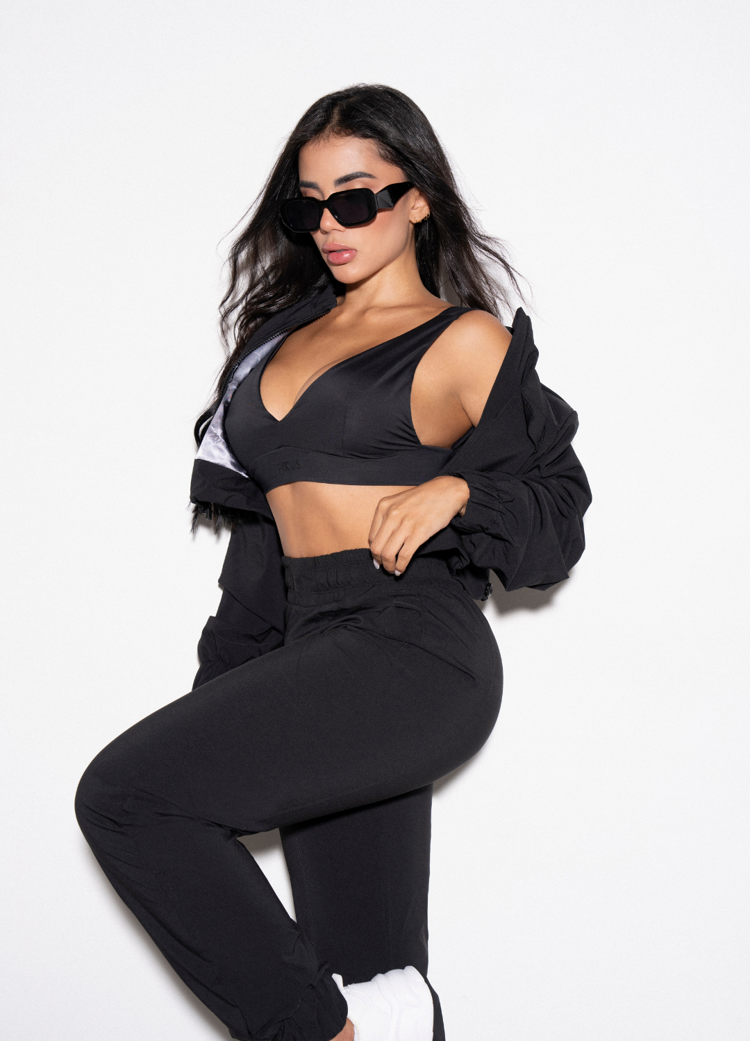 Set Iconic